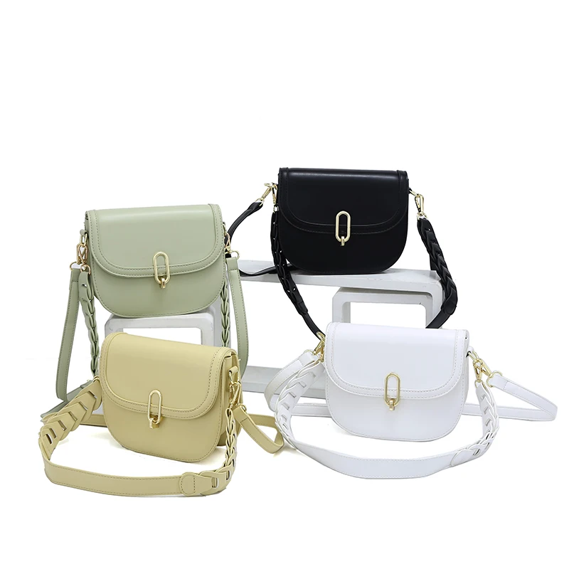 novelty handbags wholesale