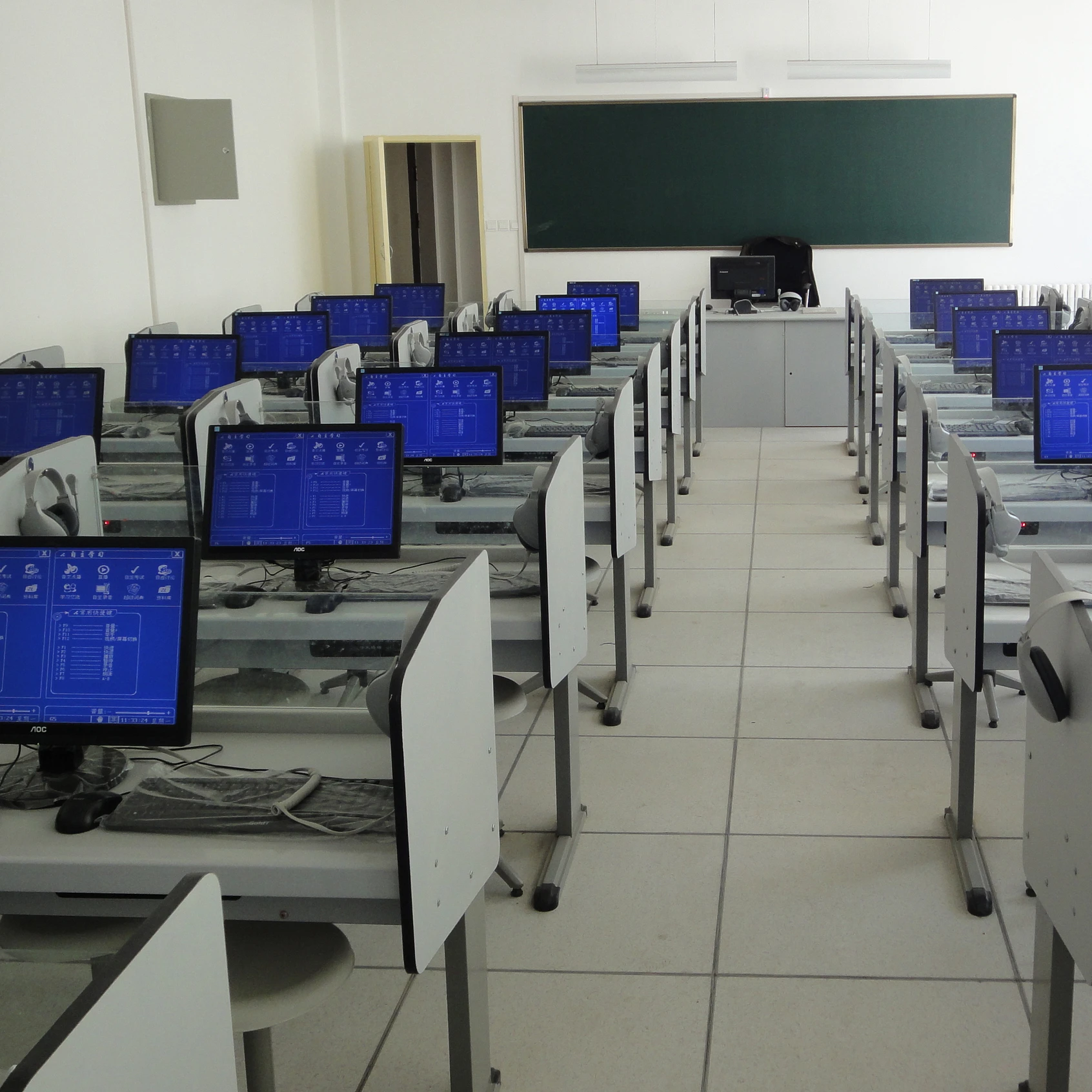 Interactive Language Laboratory Equipment for