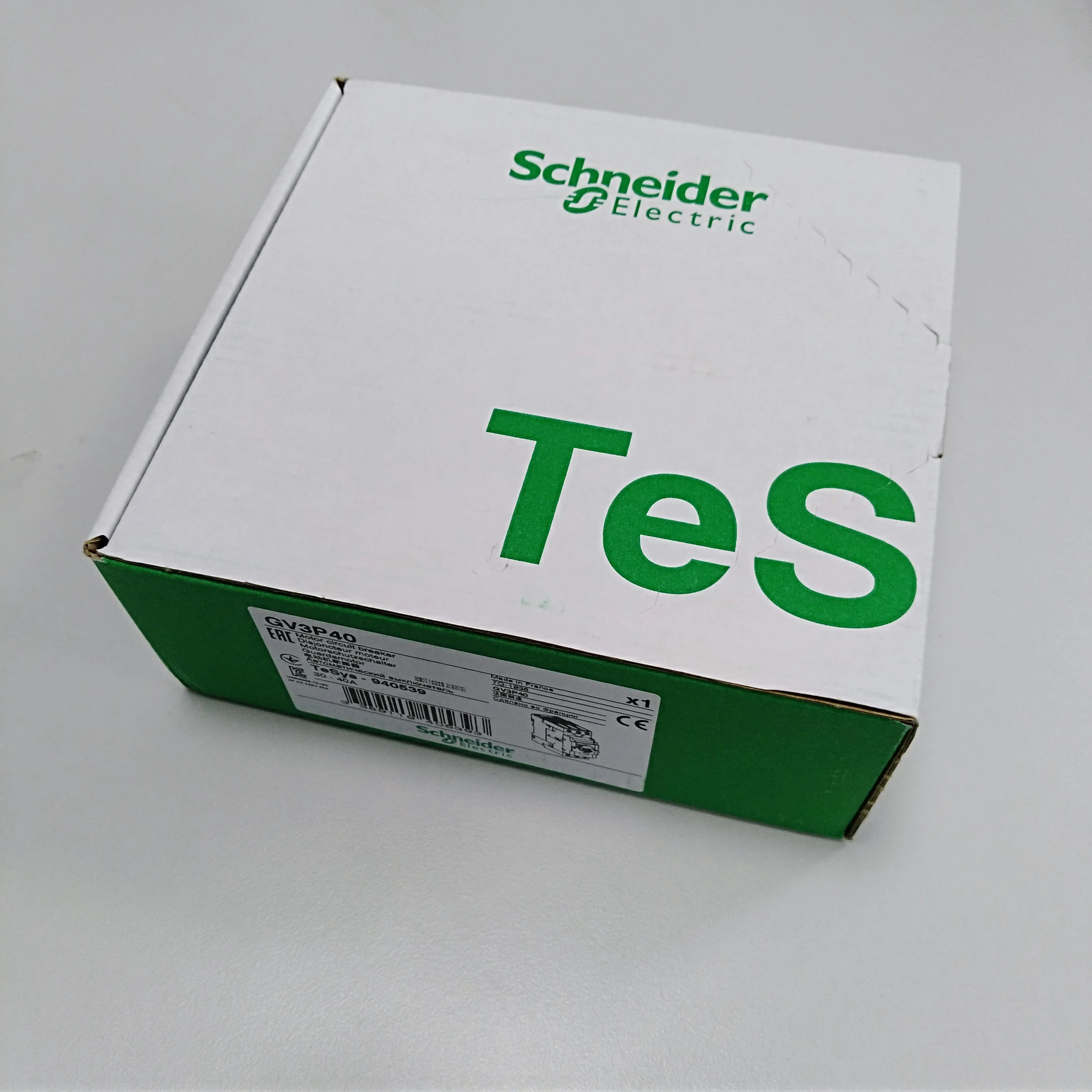 
 Автоматический выключатель переменного тока TeSys GV3 3P 40A GV3P40  