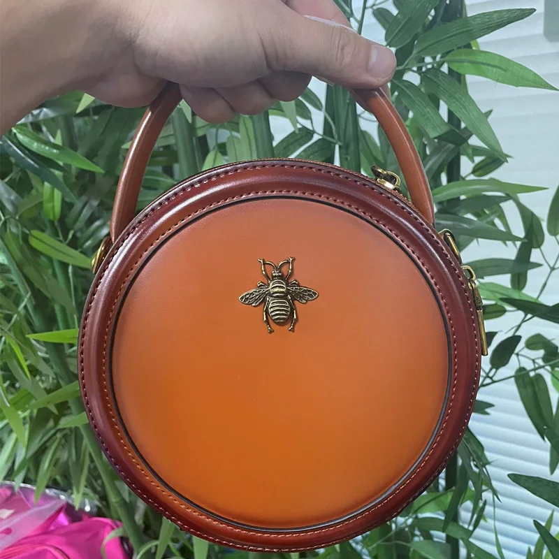 Bee Leather Circle Bag