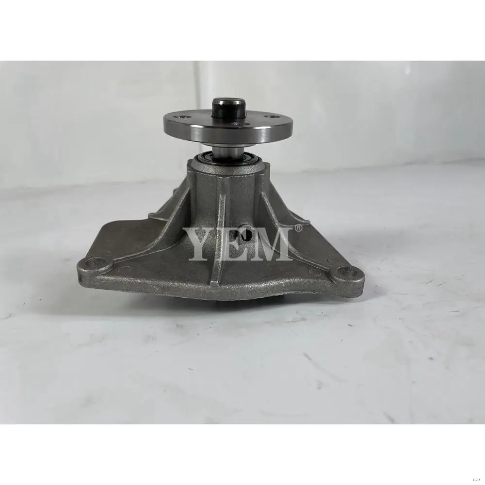 Water Pump Fit for Mitsubishi 4M40 Engine Replacement Parts