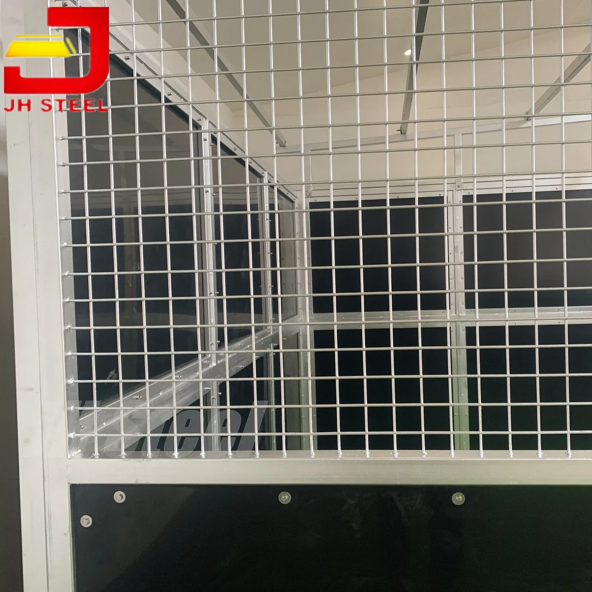 Черная стальная портативная подвижная конюшня, временные стойки для лошадей, стабильная коробка с крышей