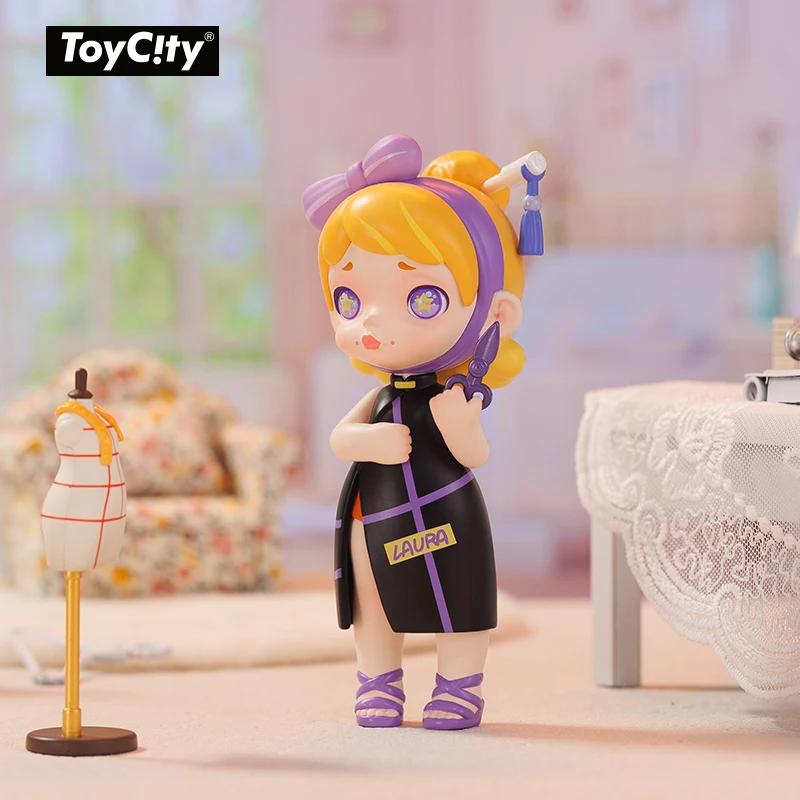 Laura Fashion's 150% Series Space Capsule - Cute PVC Toy