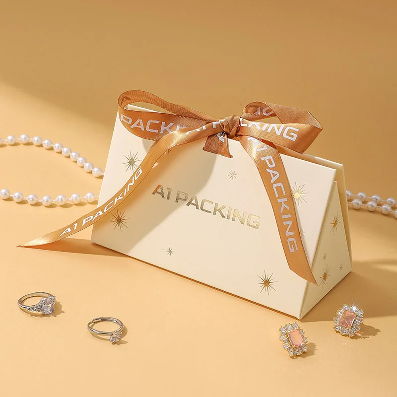 A1 New Style Triangular Paper Boutique Gift Paper Bag With Ribbon  Party Wedding Candy Favor Gift Bag details