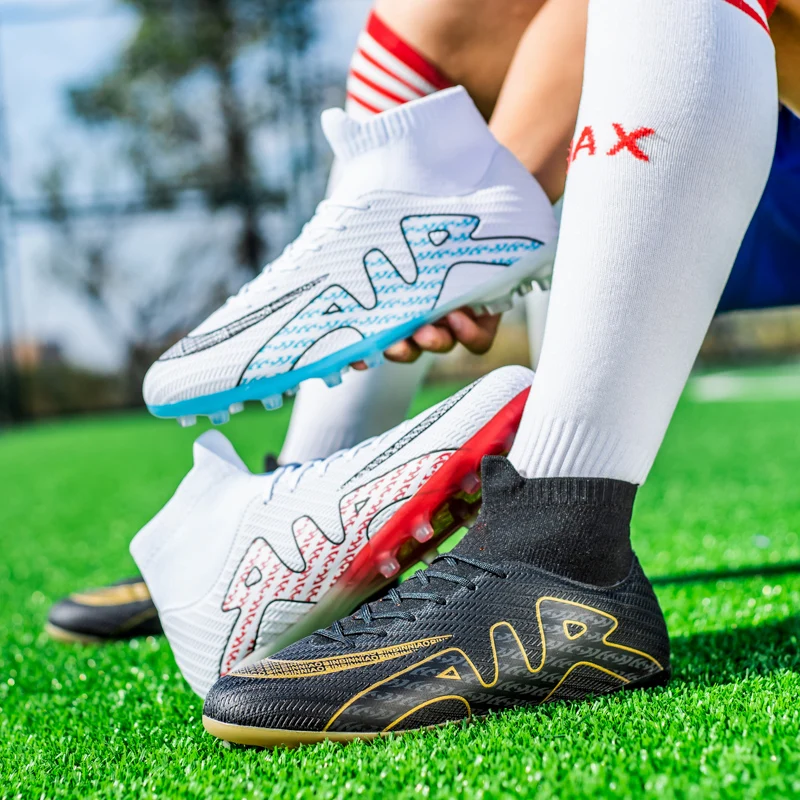 Manufacturer Custom Men Football Boots Comfortable Studs Cleats Custom