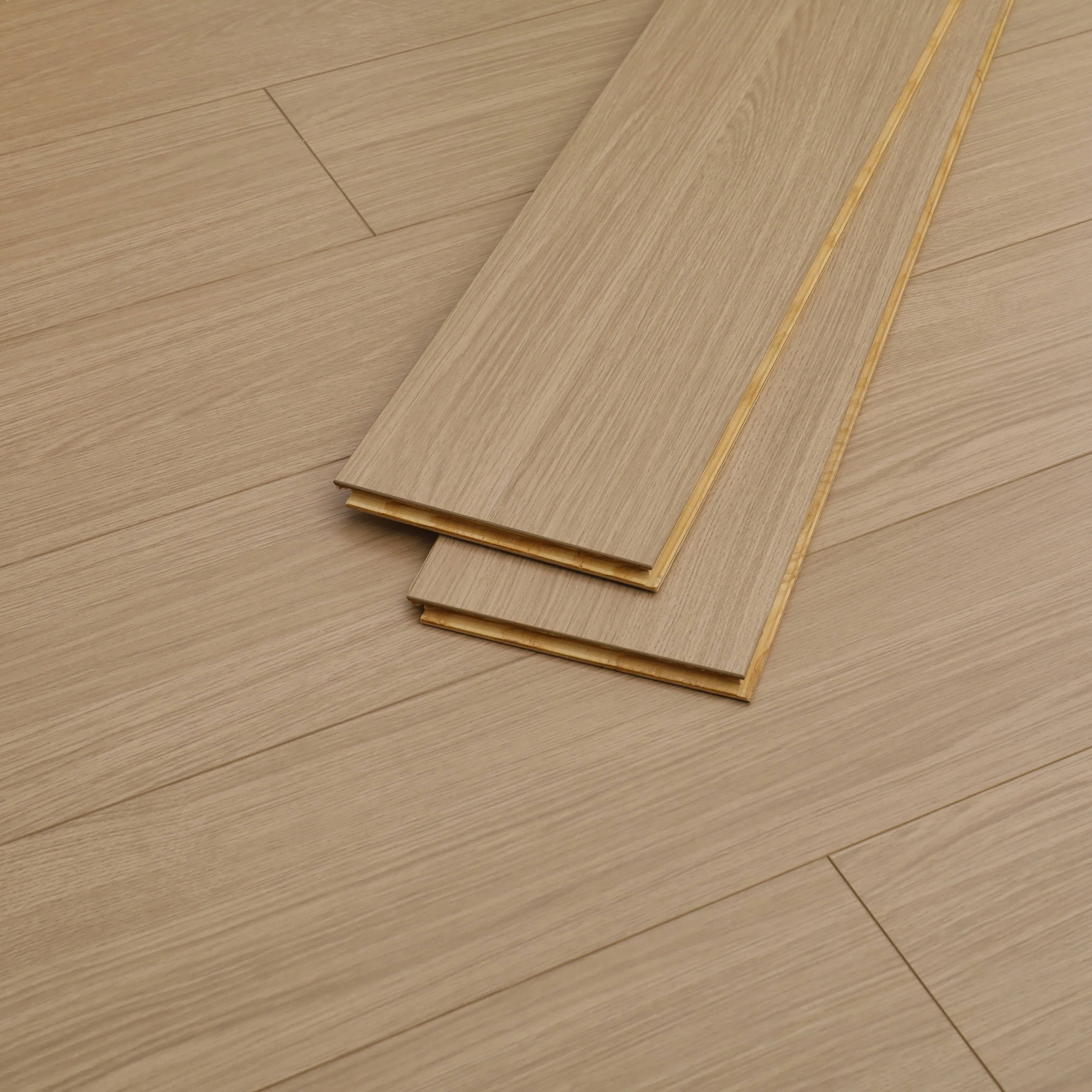 Warm Brown Gray 13mm New Solid Wood Composite Flooring Household Waterproof Wear-resistant Wood Flooring