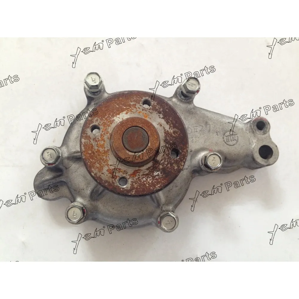 High Performance V3307 Water Pump for Kubota 2