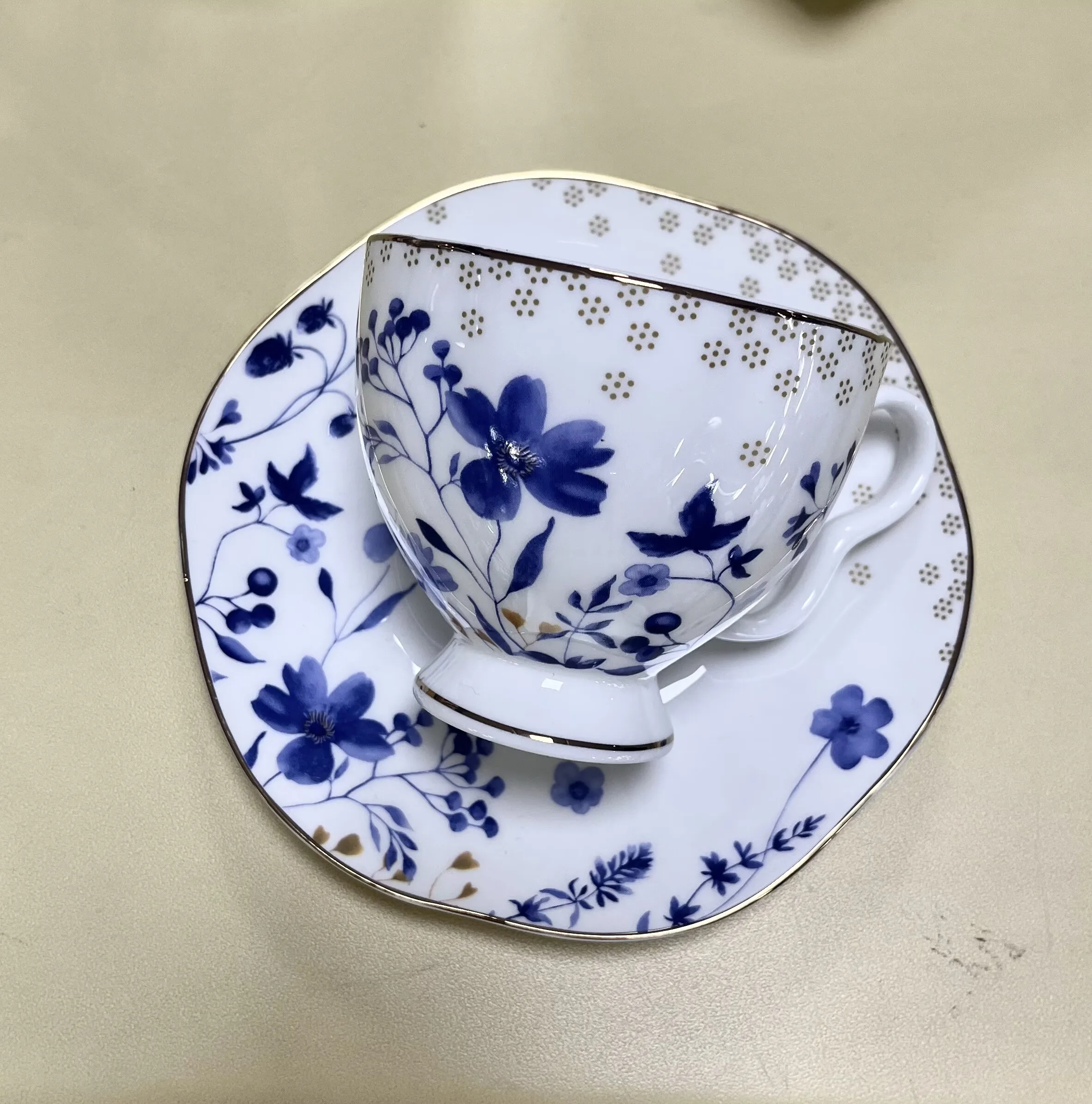 9oz Bone China Blossom Tea Cup and Saucer British Floral Porcelain Tea Cup