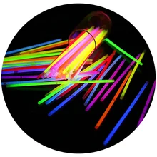 100 pcs Fluorescent Rods Concert Manufacturer Flash Rods Fluorescent Toys Luminous LED Glow Stick Set