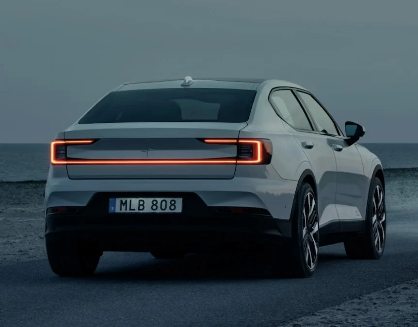 Long Range 450km Polestar 2 Electric Car Sedan With 300Kw Motor Power