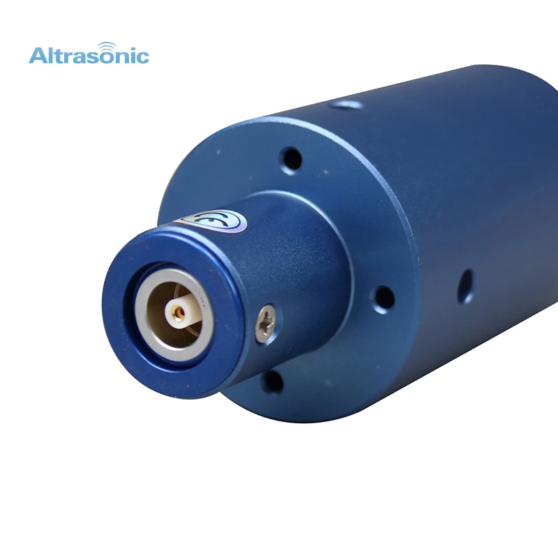 China Portable Replaceable Blade Ultrasonic Cutter Machine For Cutting  Non-woven Fabric Factory, Manufacturers and Suppliers - ALTRASONIC