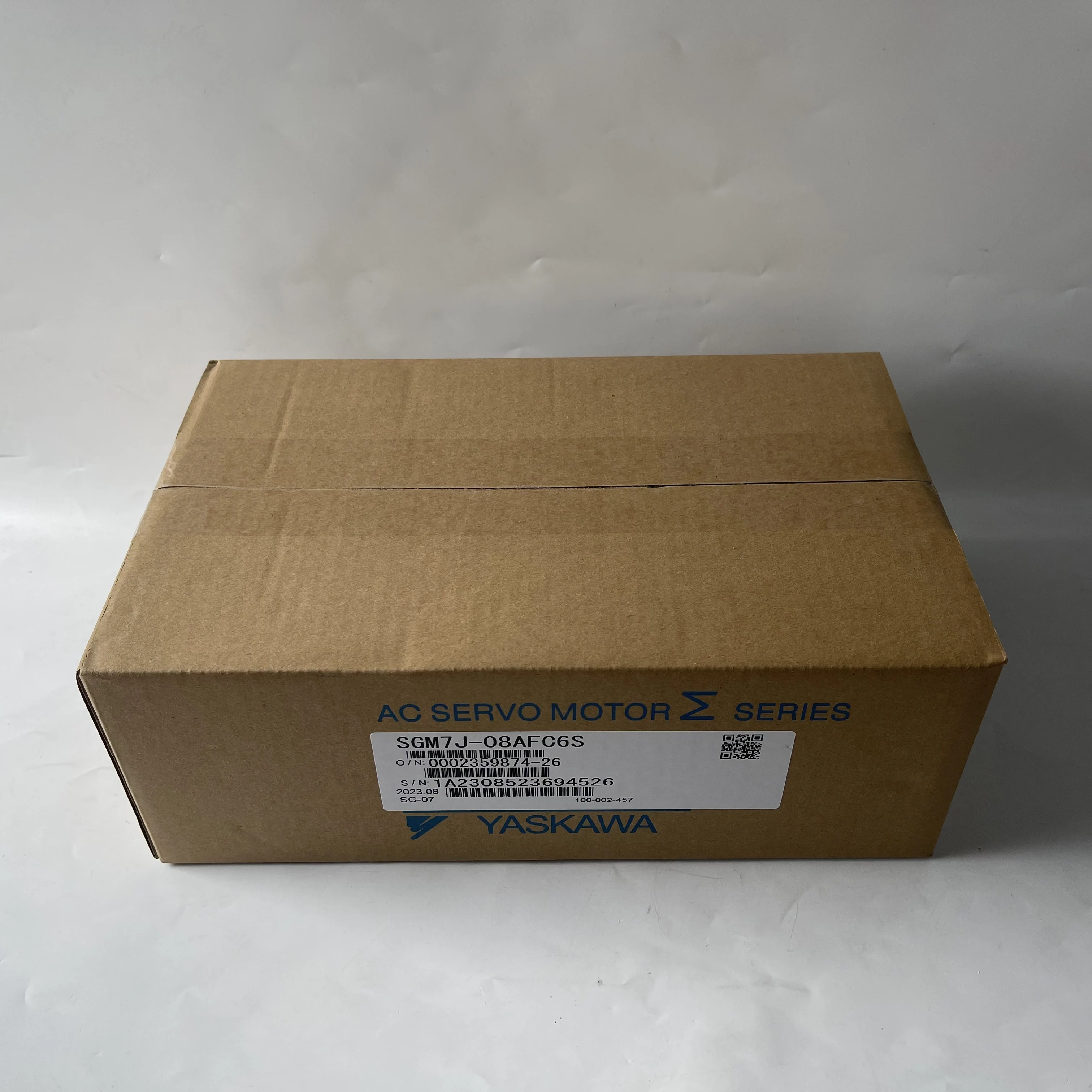 Yaskawa AC Servo Motor Σ Series SGM7J-08AFC6S Yaskawa AC Servo Motor Σ Series SGM7J-08AFC6S