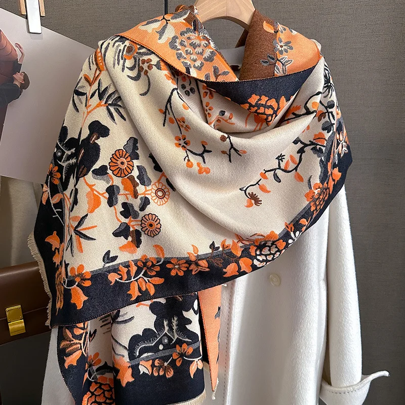 3color Horse scarf Cashmere ストール カシシル 楽天市場】限定数 再販 White 8月中旬頃 Black 8月後半頃 発送