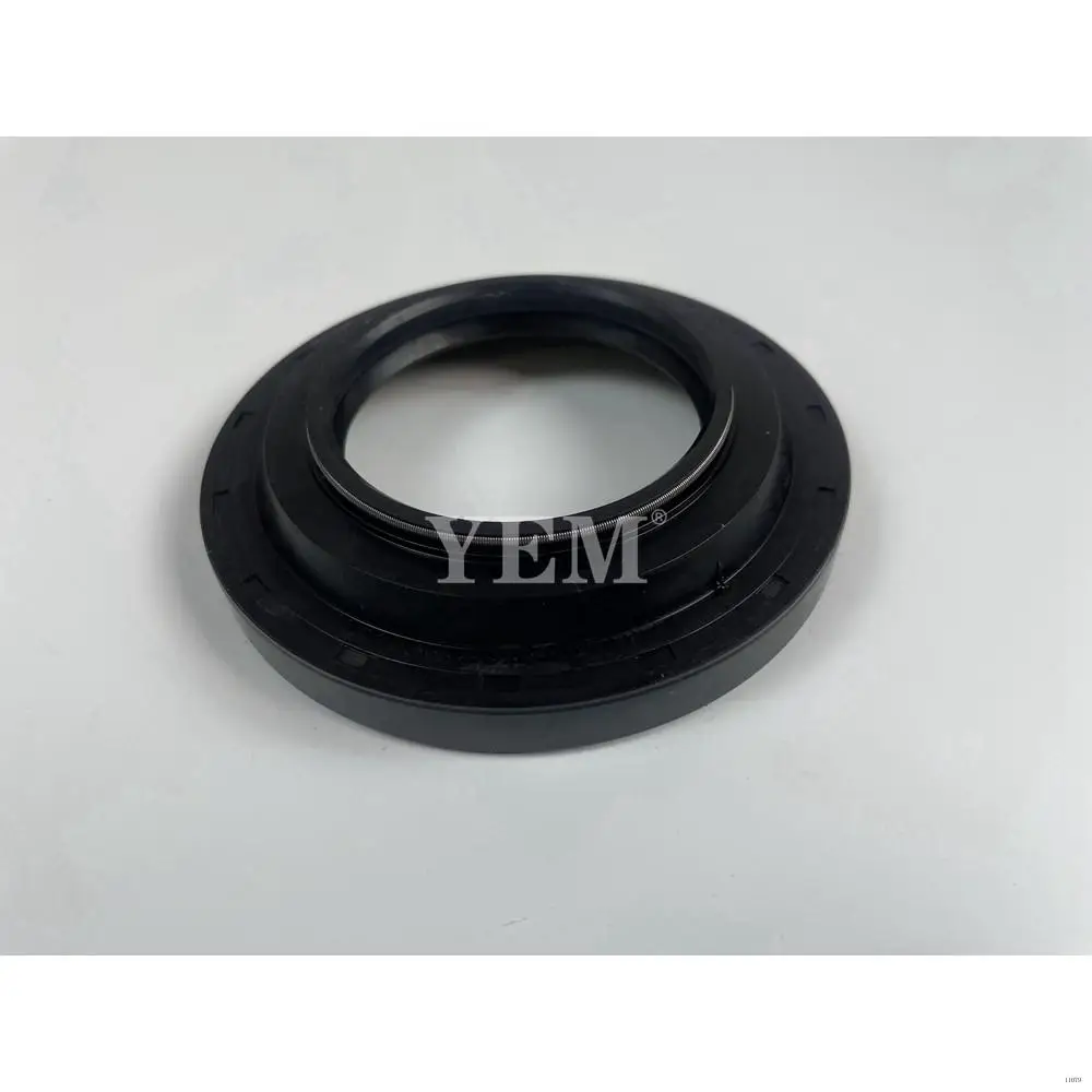 V2607 Oil Seal 6705847 for Kubota Machinery Diesel Engine Parts