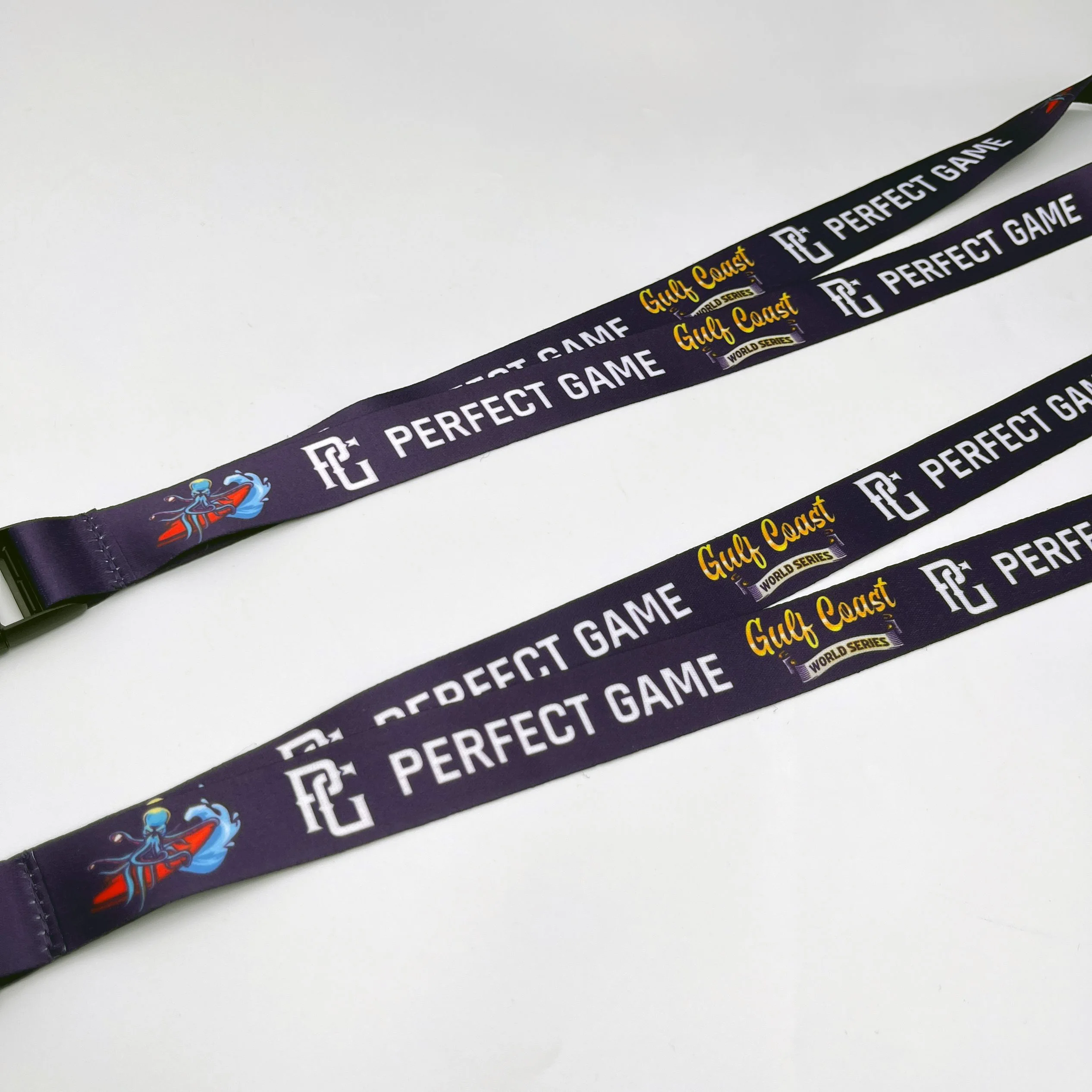 Vera Bradley Lanyard in Playful Penguins Grey #15957-I71 NWT