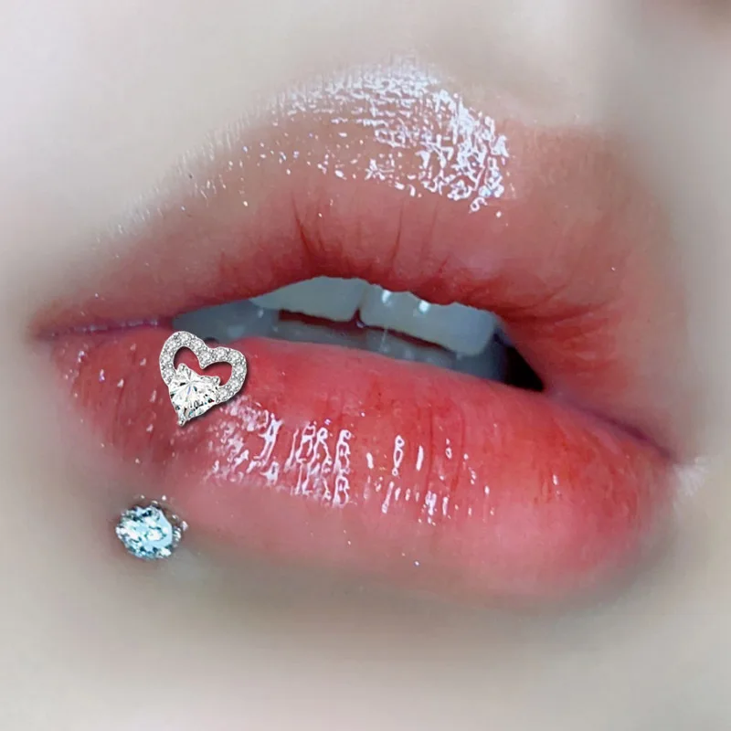 c shape lips 9 Common Lip Shapes & How To Enhance Each With Makeup