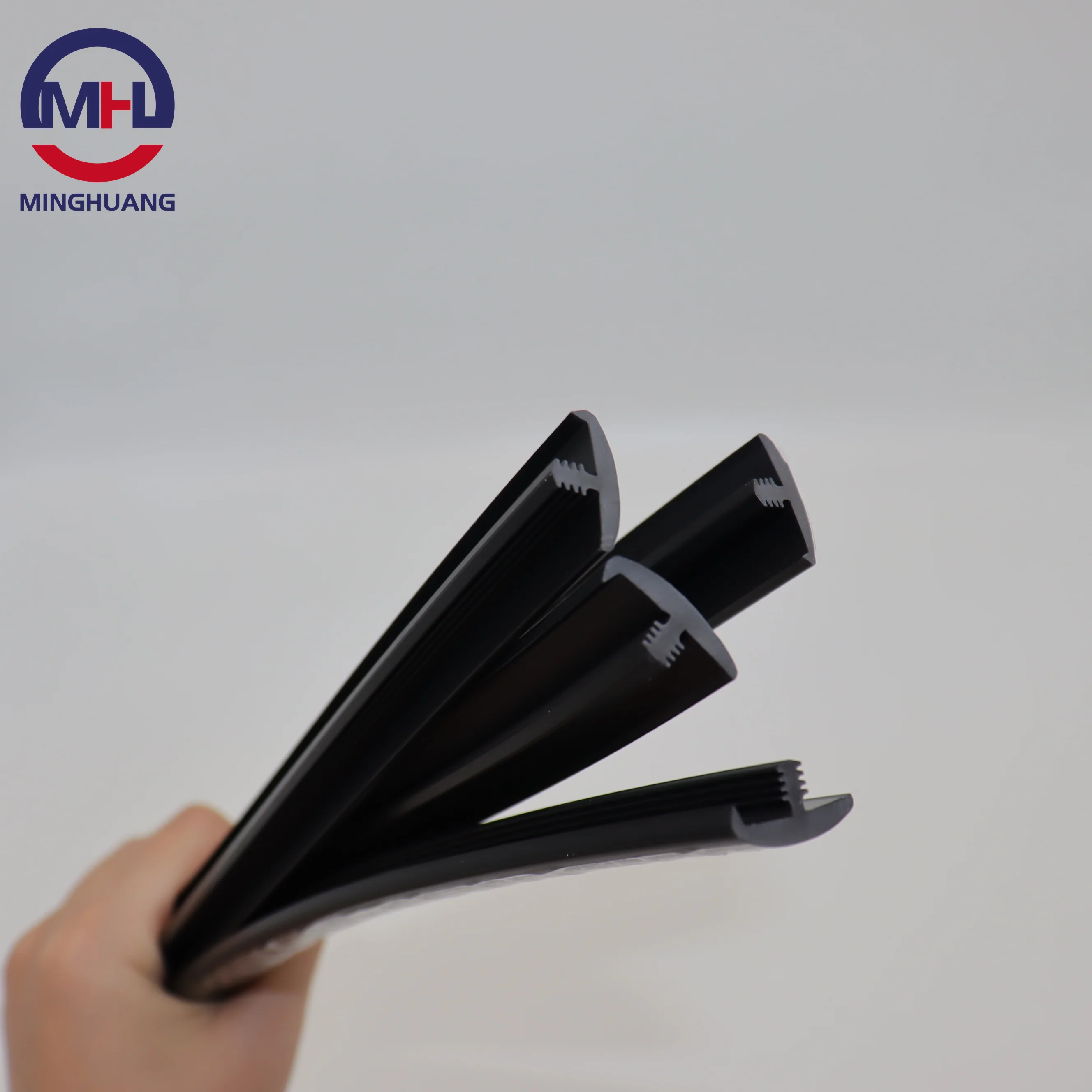 Mh 18.5mm Pvc T Molding Profiles Plastic T Edge Banding For Furniture