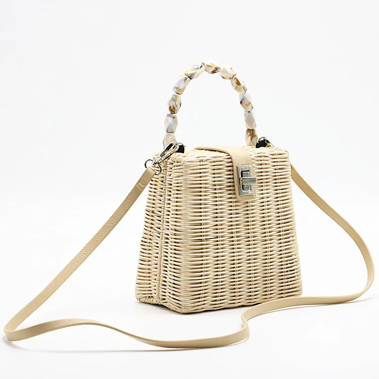 Gran oferta de verano al por mayor, Bolso pequeño de ratán natural