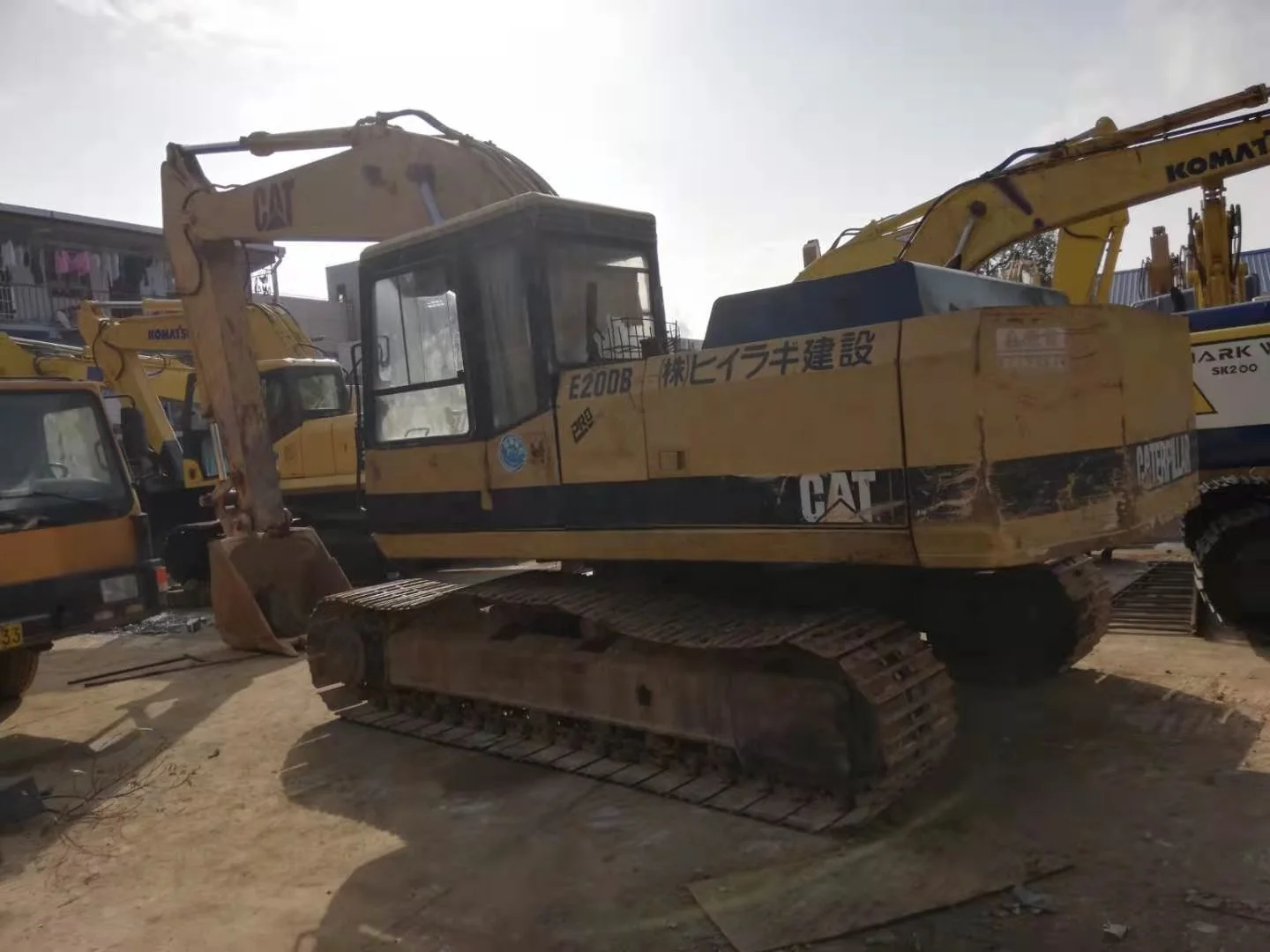 Original CAT E200B Hydraulic Excavator - Second Hand for Bangladesh