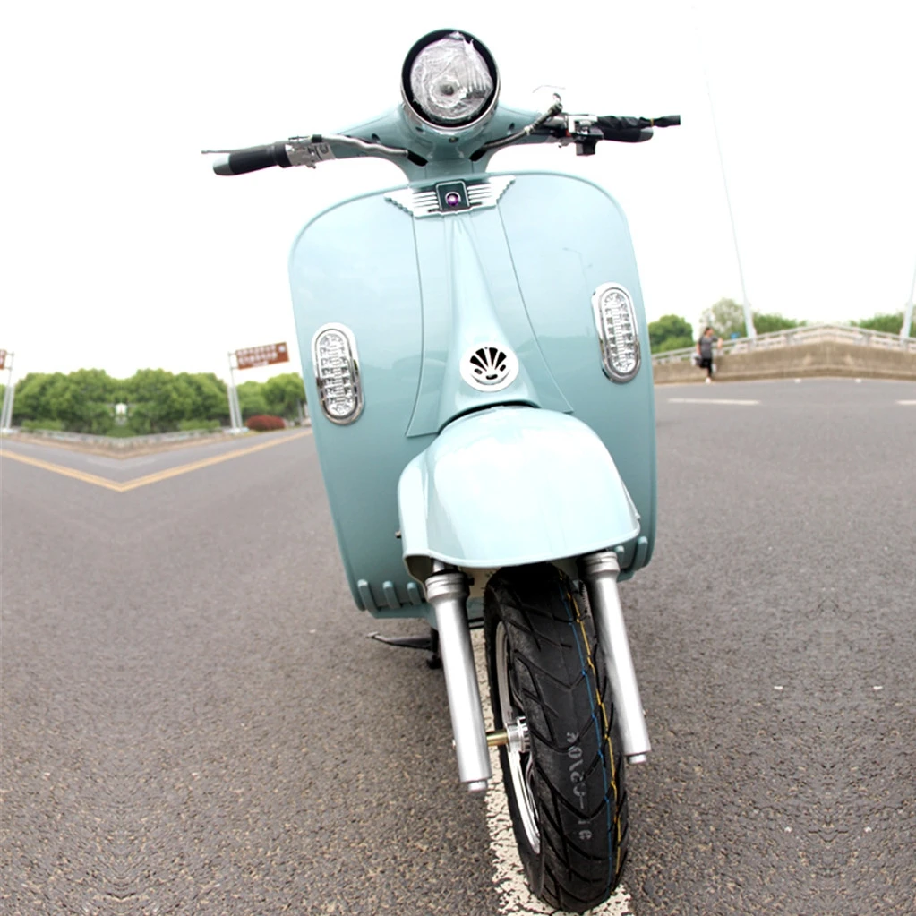 New Rusi Spring Powered Motor Motorcycle for Adults