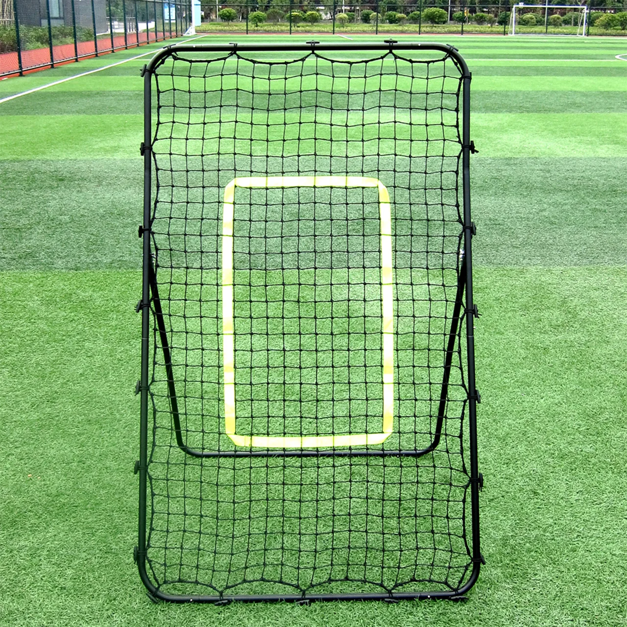 Direct Factory Sale Custom-Made Football Rebound Net Training Equipment for Sports