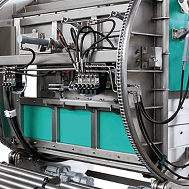 High-efficiency automatic slaughtering machine for halal cattle farms