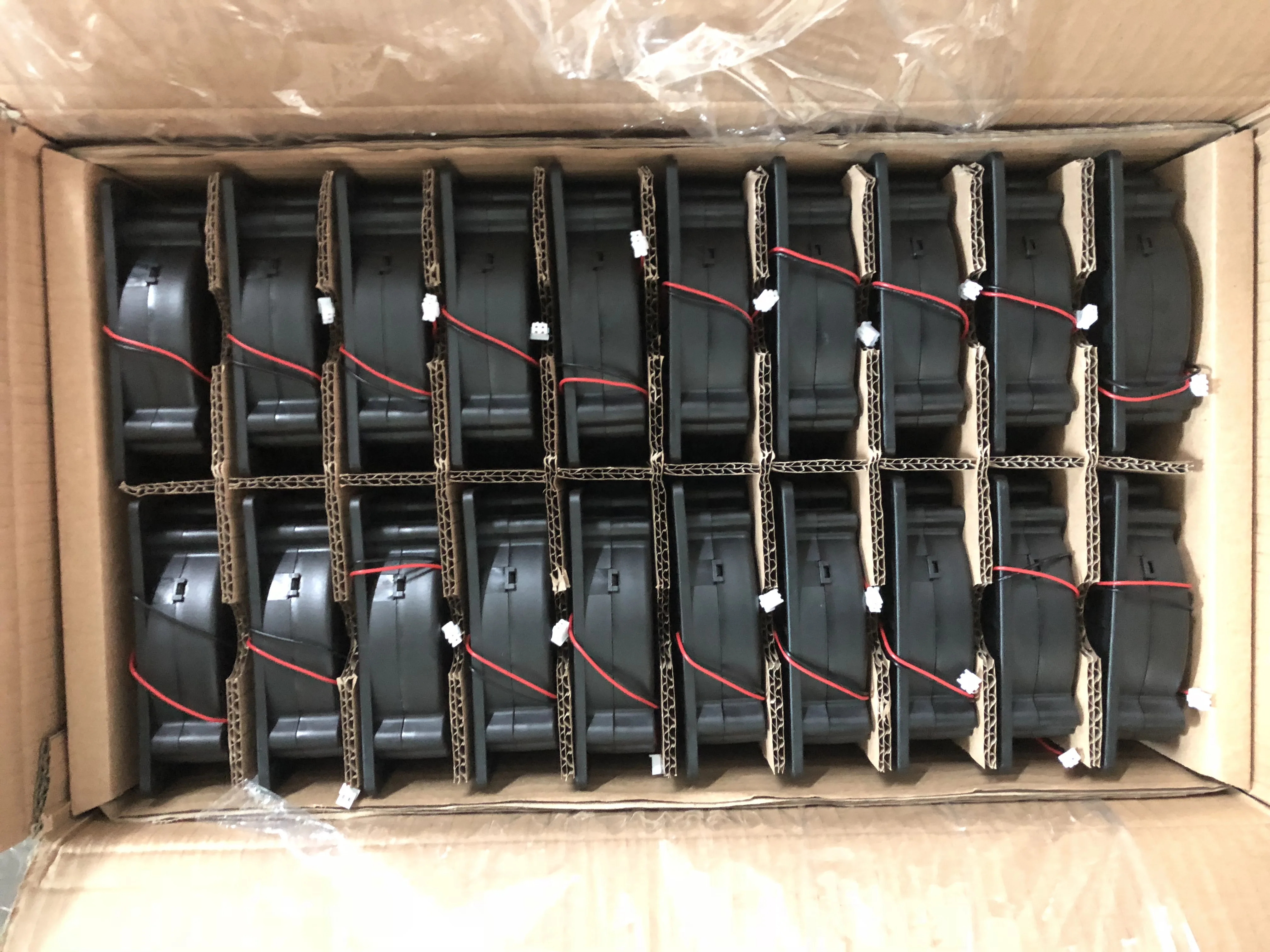 YOFOLON Factory Free Sample 12032 DC Blower Fan 12V 24V High RPM 120x120x32mm DC Centrifugal Cooling Fan for Mounting Export