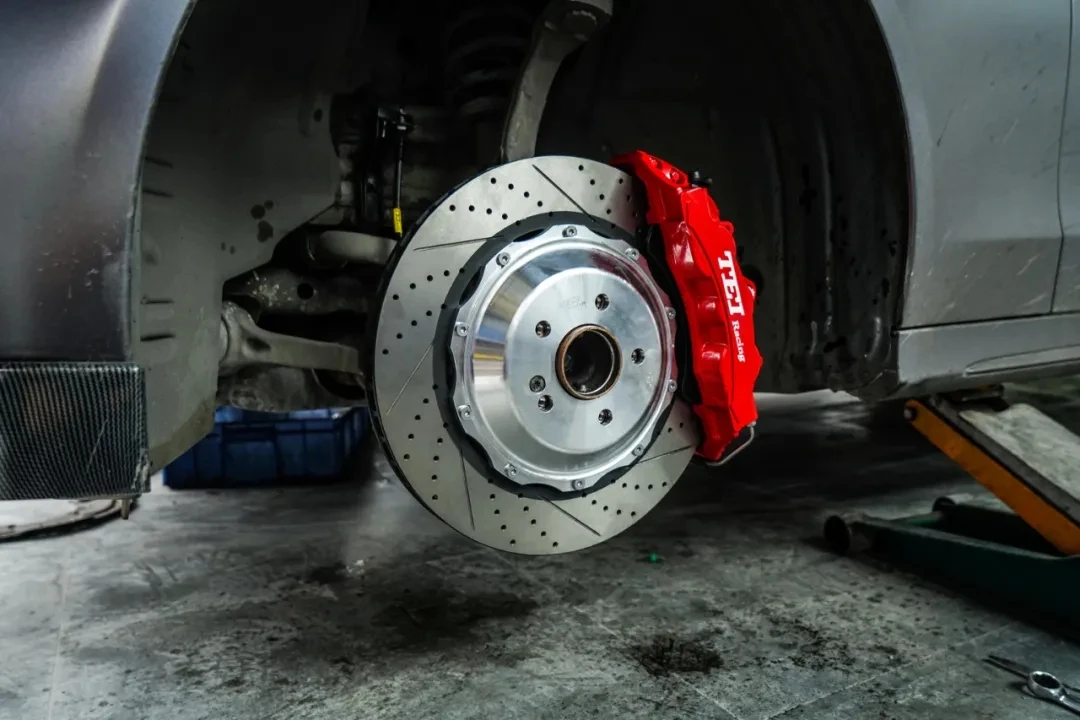 Rotores De Freno: En Blanco, Ranurados O Perforados? | P Productora