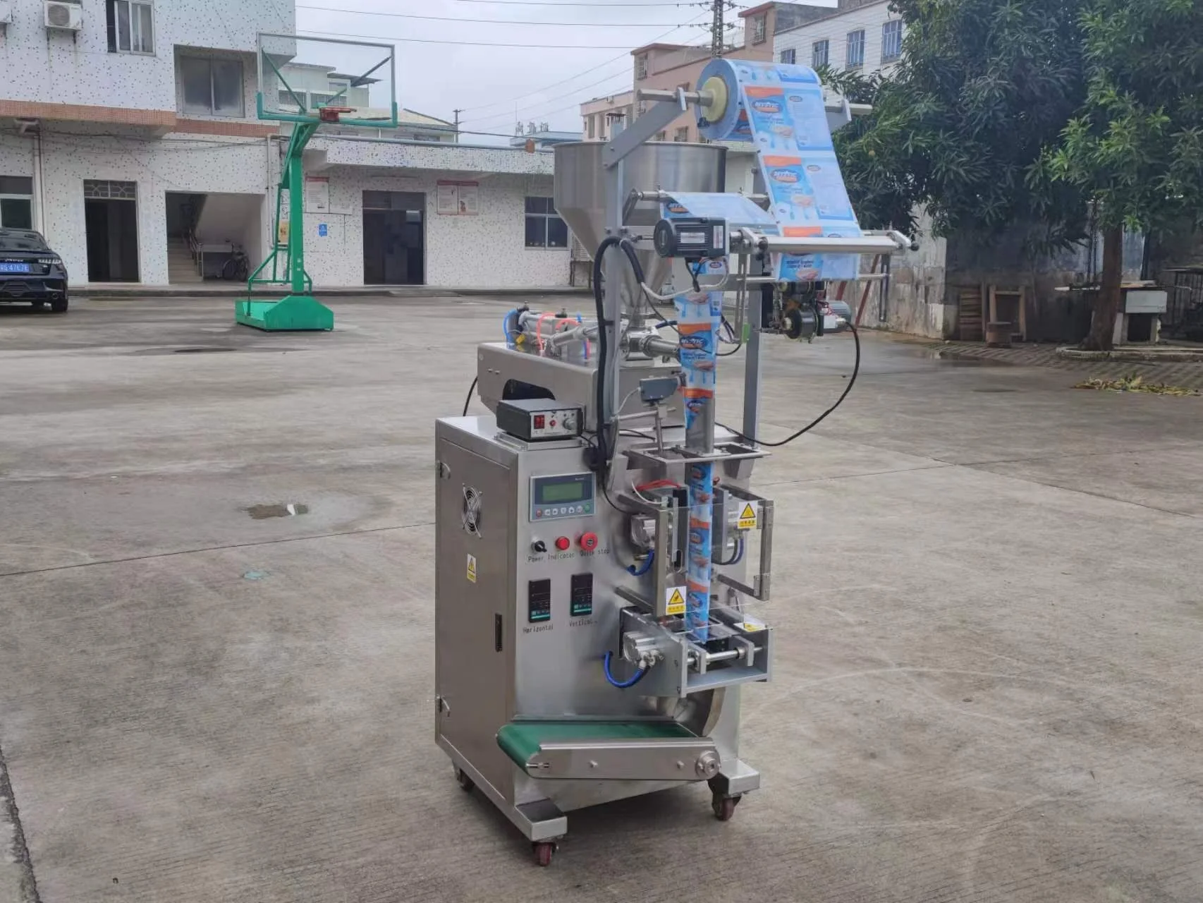 High Efficiency Sachet Pure Water Making Filling Sealing Packaging Machine Price in Ghana