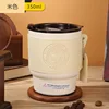 Taza de café blanquecina