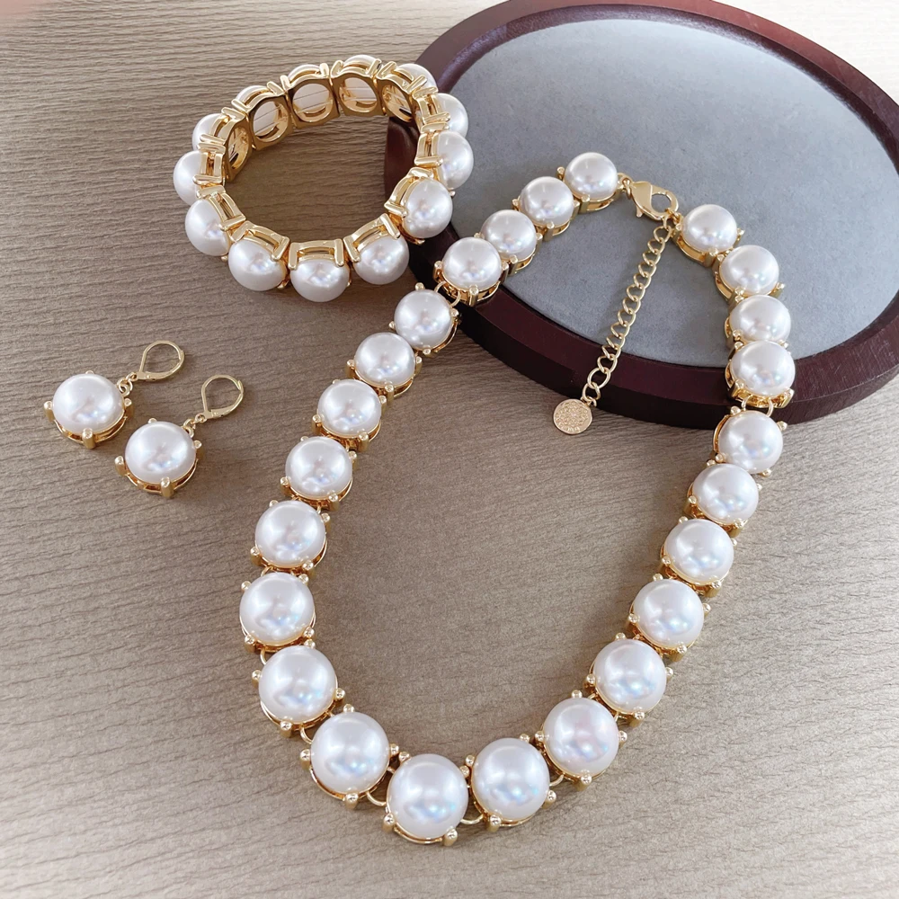 Hot Selling Customized Classic Style Metal Acrylic Pearl Dropgold Silver Set Earring Necklace Bracelet for Women