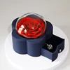 Boite bleu roi + fleur rouge
