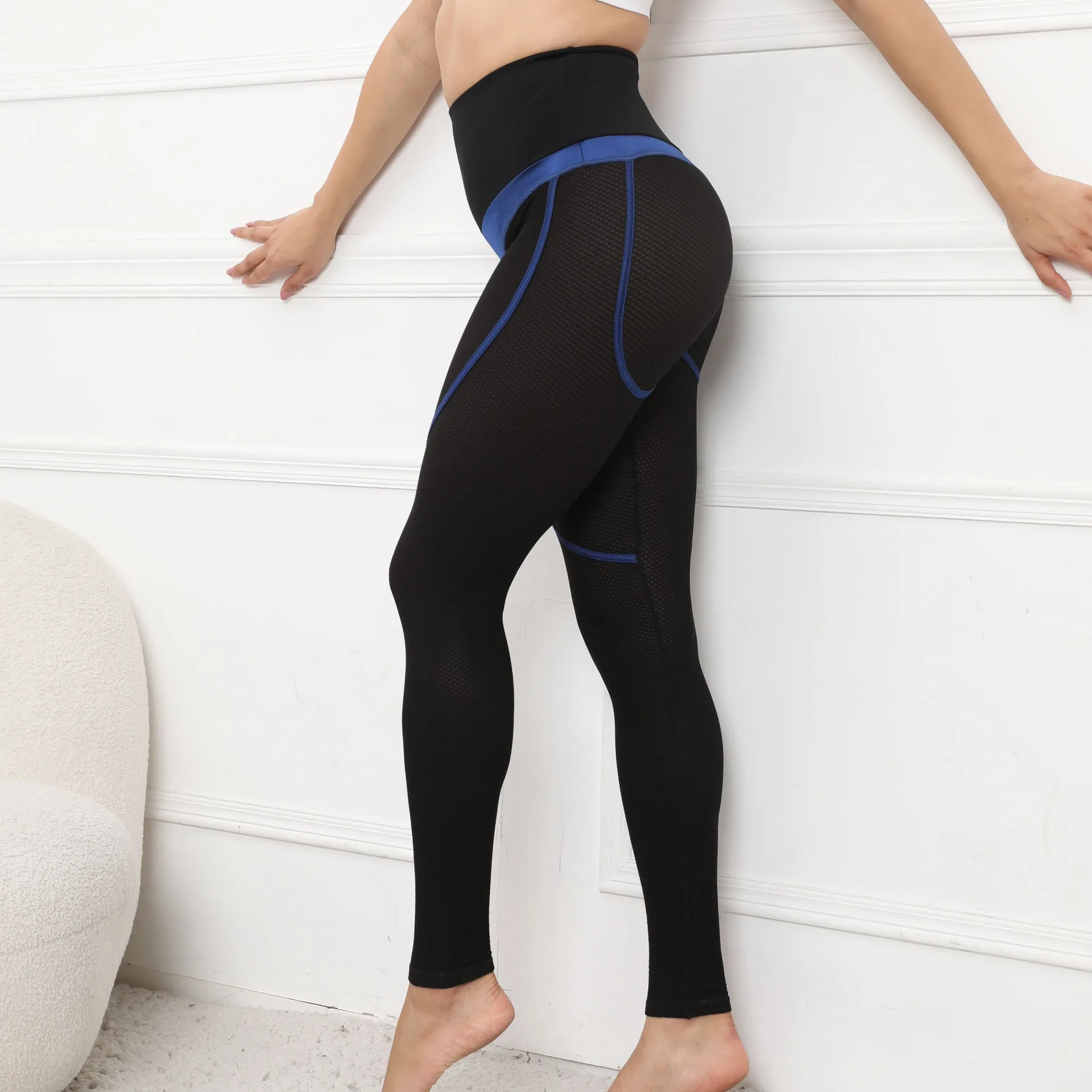 Hearuisavy Cross Waist Push-Up Yoga Leggings – High Waist Gym Pants