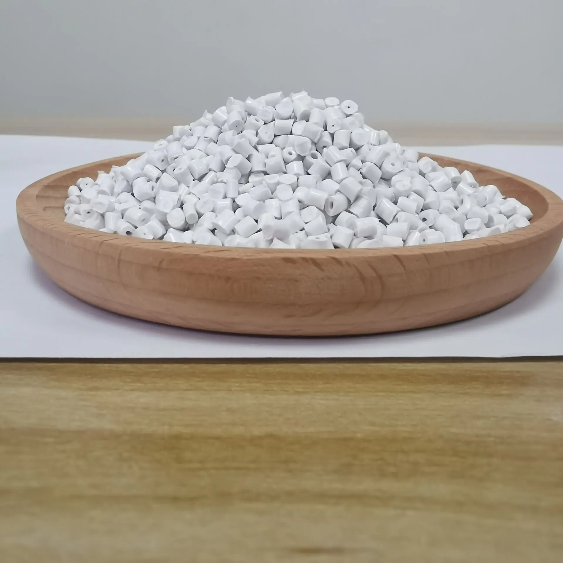 Qishen Virgin PP / PVC / HDPE / LLDPE / LDPE / PET granules / Plastic raw material price