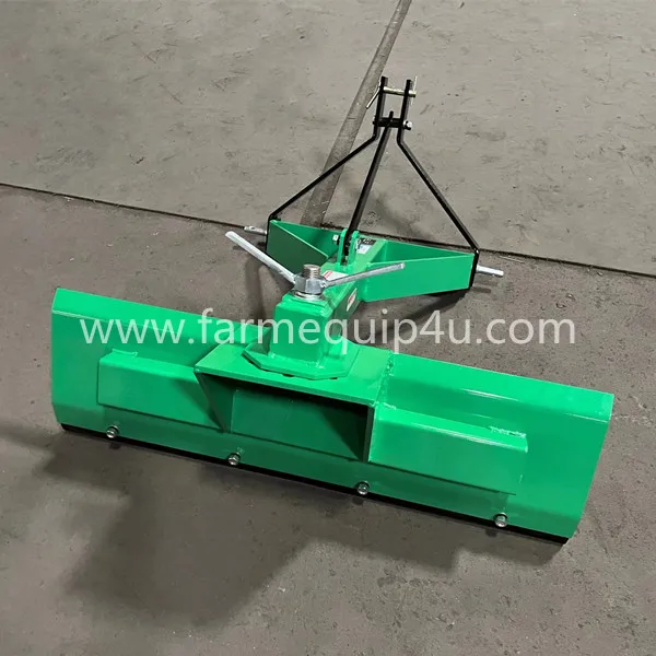 頑丈なトラクターに取り付けられたリアグレーダーブレード/スノー