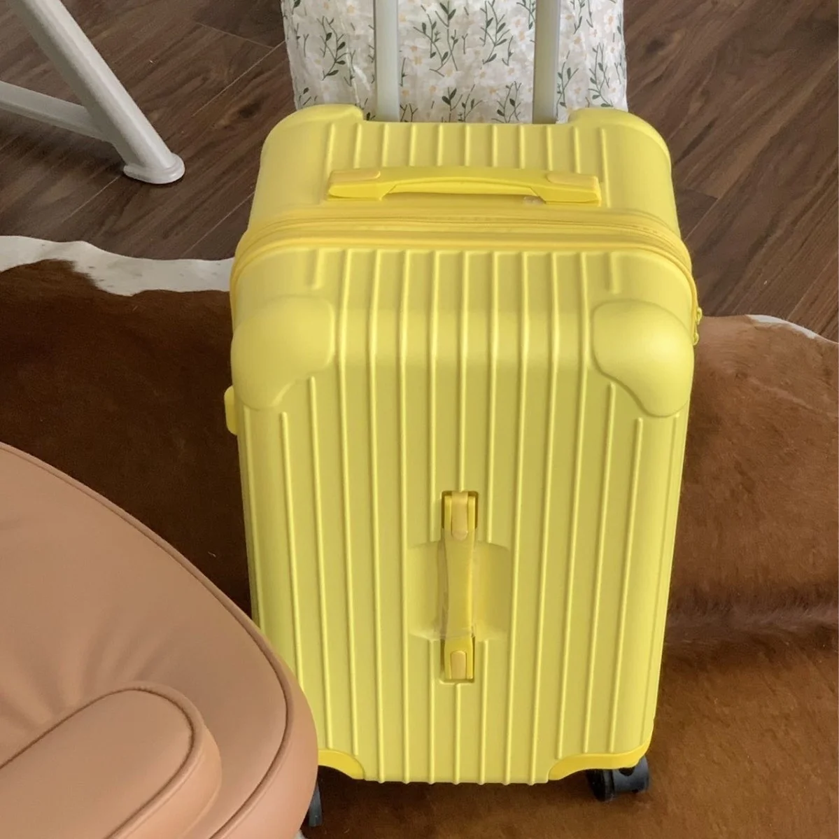 Large-Capacity Spinner Luggage Popular Trolley Suitcase Trendy Travel Case ABS Material TSA Lock Super