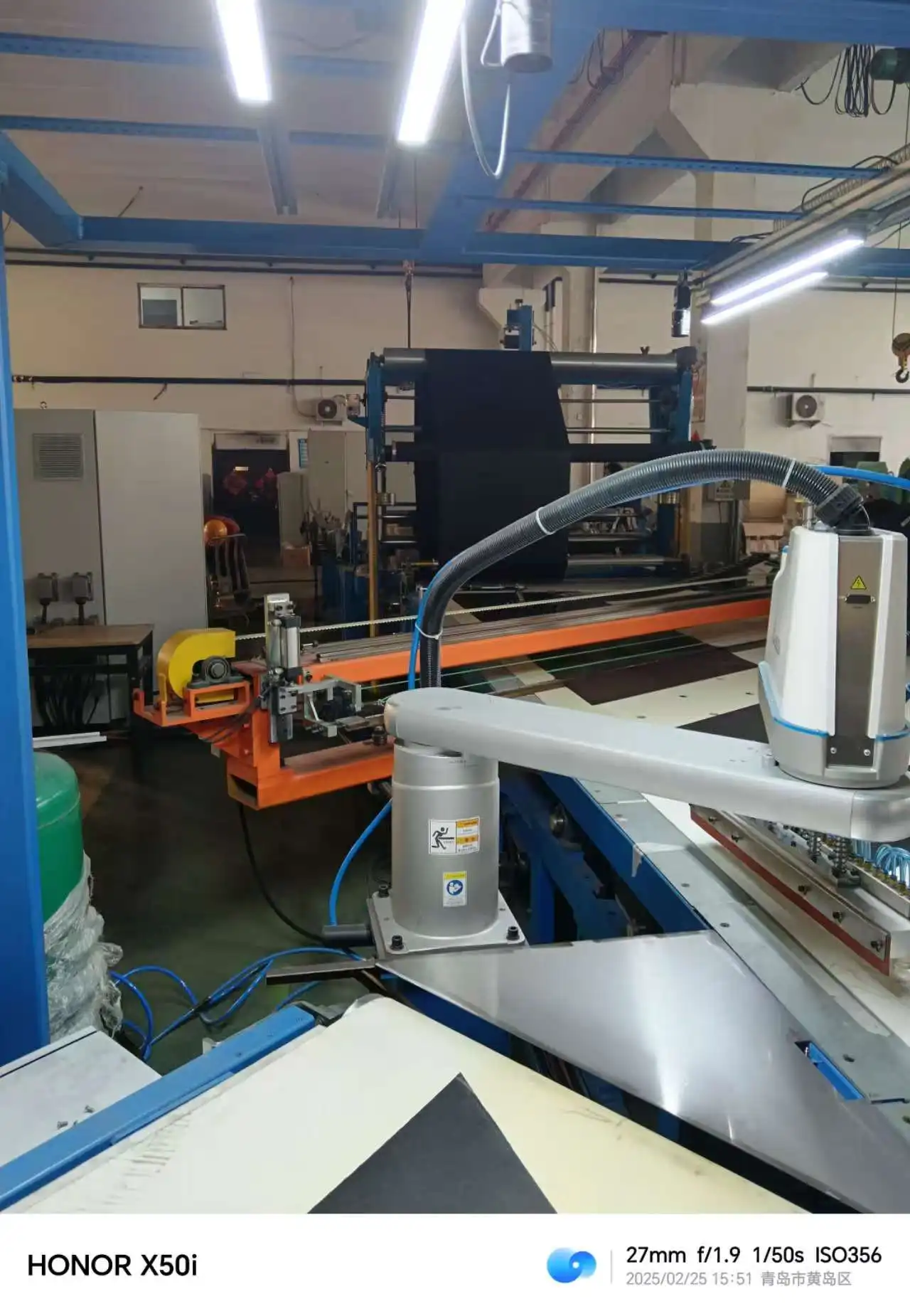 High efficiency multilayer hydraulic tyre curing press