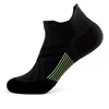 Calcetines negros para las orejas