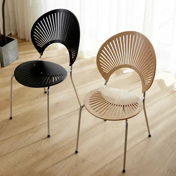 Nordic Retro Solid Wood Dining Chair with High Backrest French Makeup Table Chair for Outdoor Restaurant Living Room