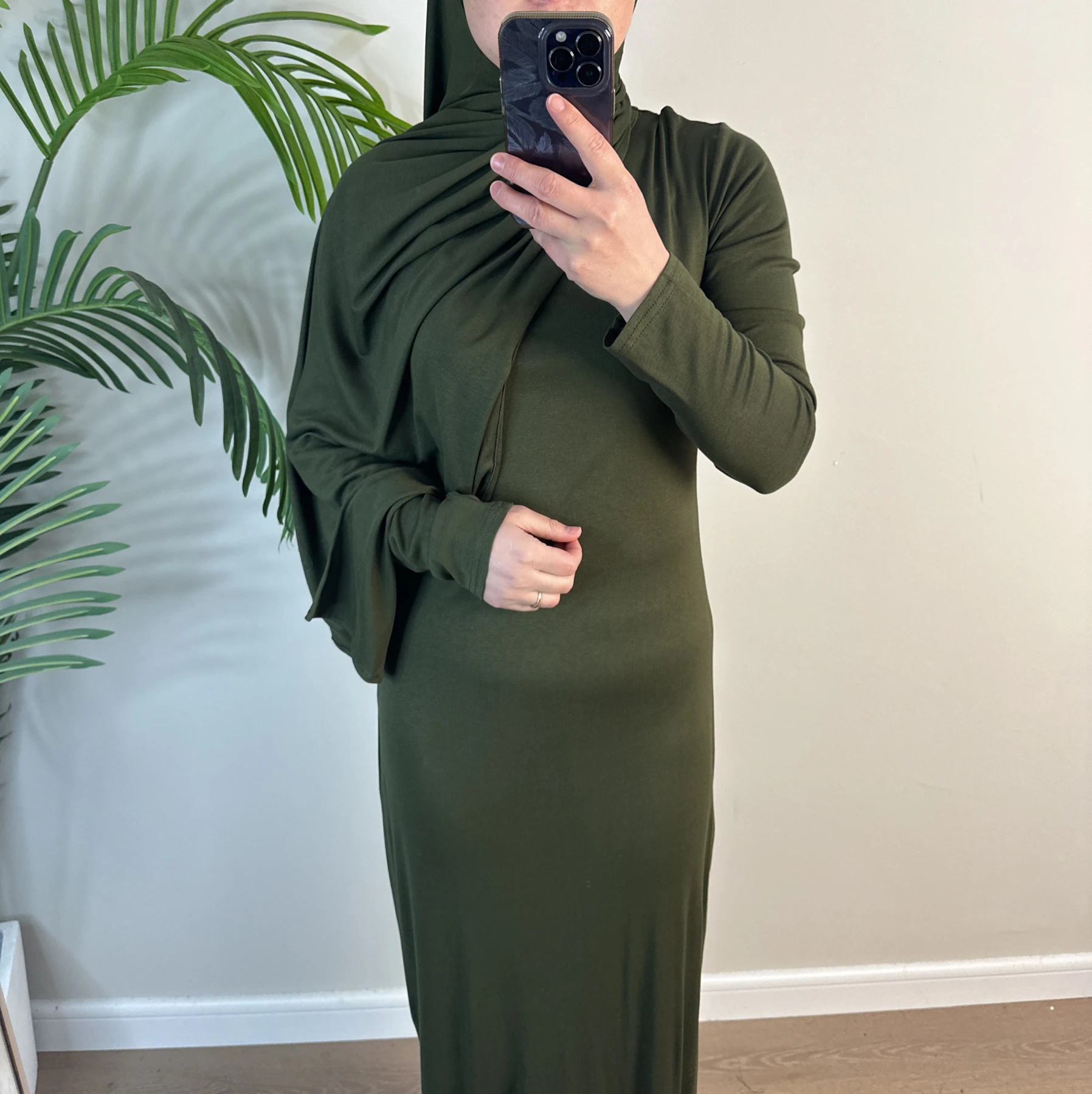 Wholesale Loriya Eid Ramandan Cotton Pandex Bodycon Inner Dress Abaya Women Muslim Dress Round Neck Long Leeves tretchy Women Dresses Inner Long