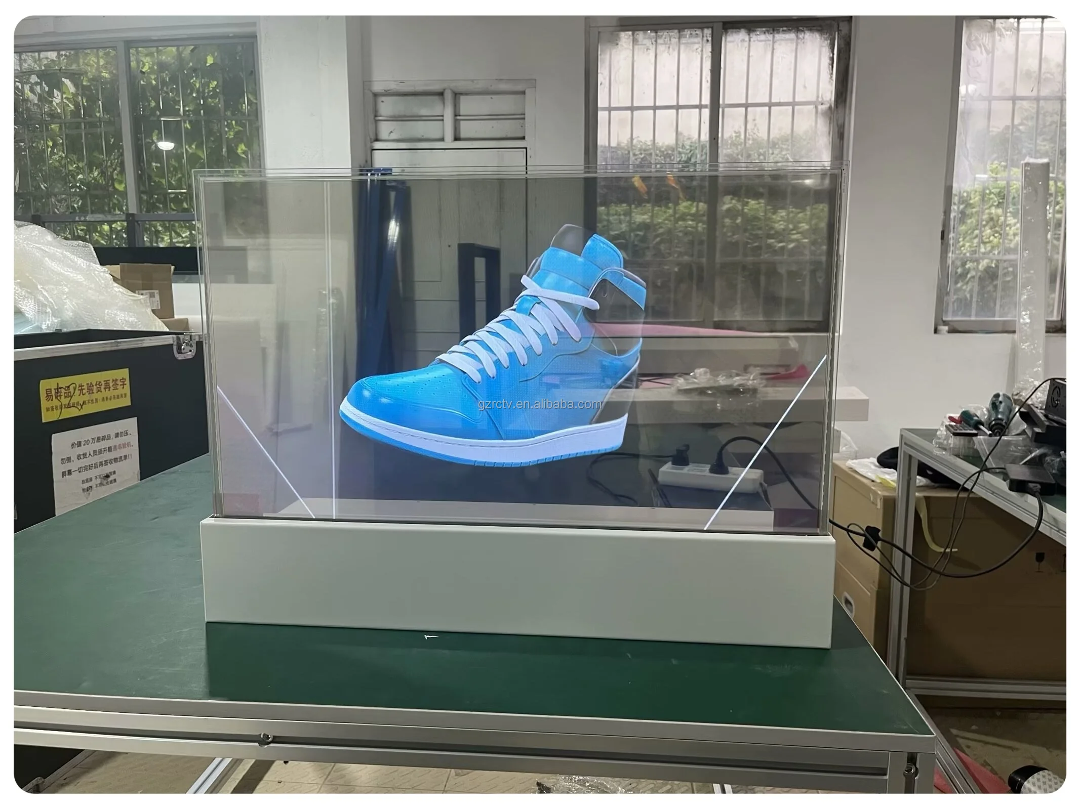 1080p FHD 1080x1920 OLED Transparent Display 55 Inch Indoor for Retail Store Subway Airport Advertising SDK Function 1 Year