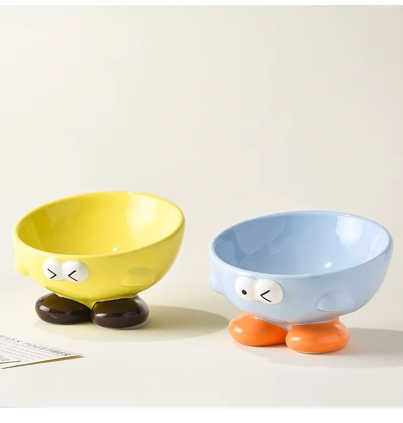 Creative Cute Expression Eco-Friendly Tall Ceramic Pet Bowl Comfortable Rounded Cat/Dog Feeding Spine Protection Slant Solid details