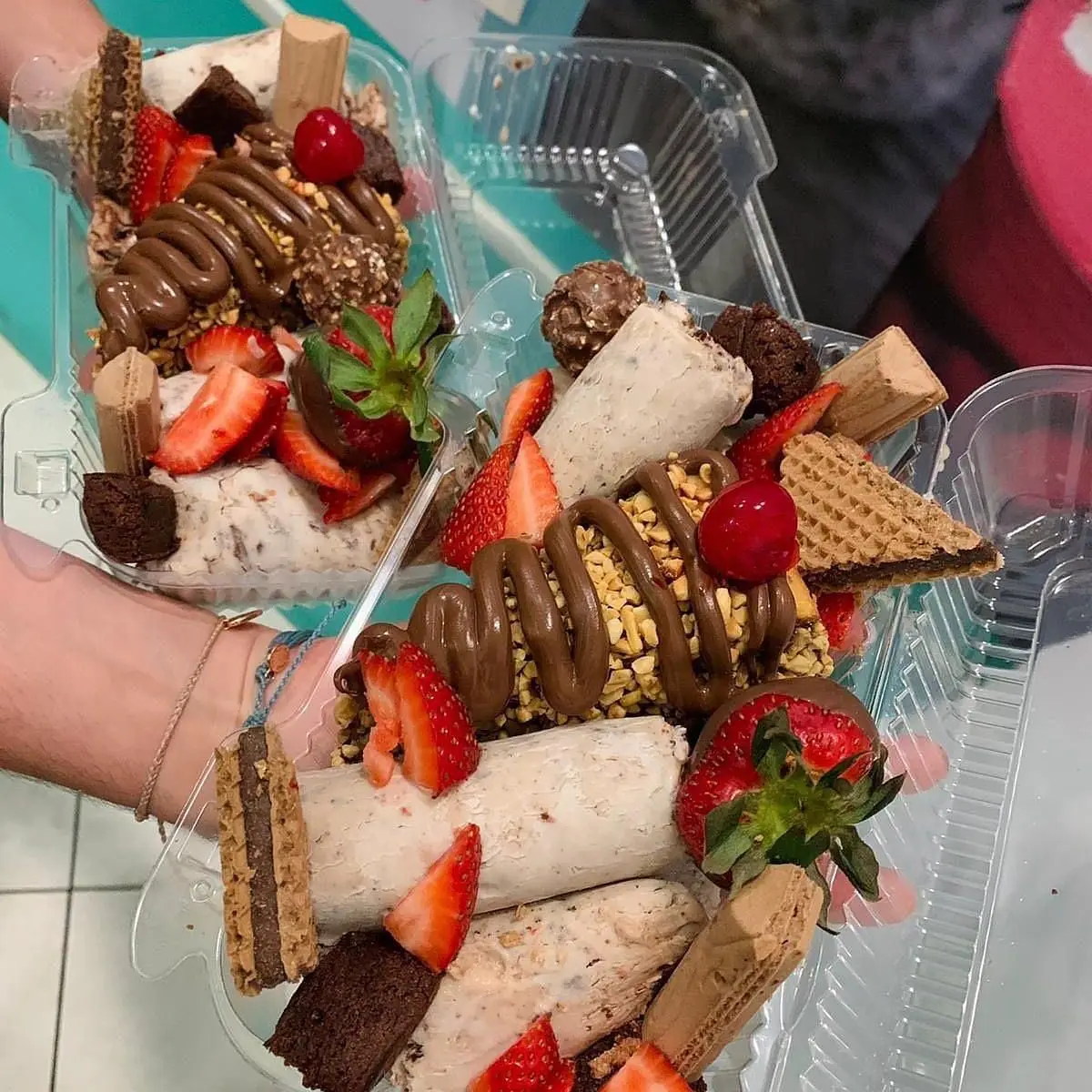 Factory Price Ice Roll Machine Thailand Style Roll Fry Ice Cream Machine With Flat Table