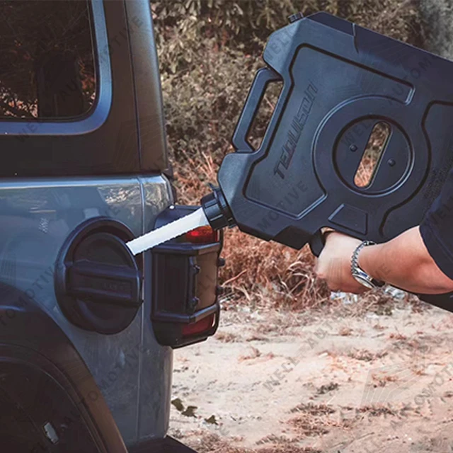 New Design 4*4 Accessories Aluminum Alloy Door Tank Water Tank For Jeep