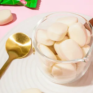 Fruity Milk Refreshing Candy for Weddings Nostalgic Casual Snacks in Coated Bag for Front Desk Reception Wholesale Available