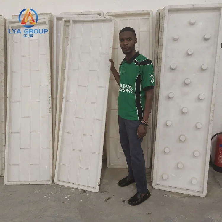 Chain Link Concrete Pillar Fence Machine Mould and Spare Parts Garden Exterior Wall Fence Concrete Panel Moulds