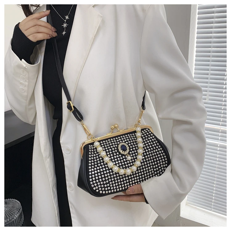 Wholesale Personalized Pure Leather Korean Black Female Hand Bags Ladies -  China Handbag and Lady Bag price