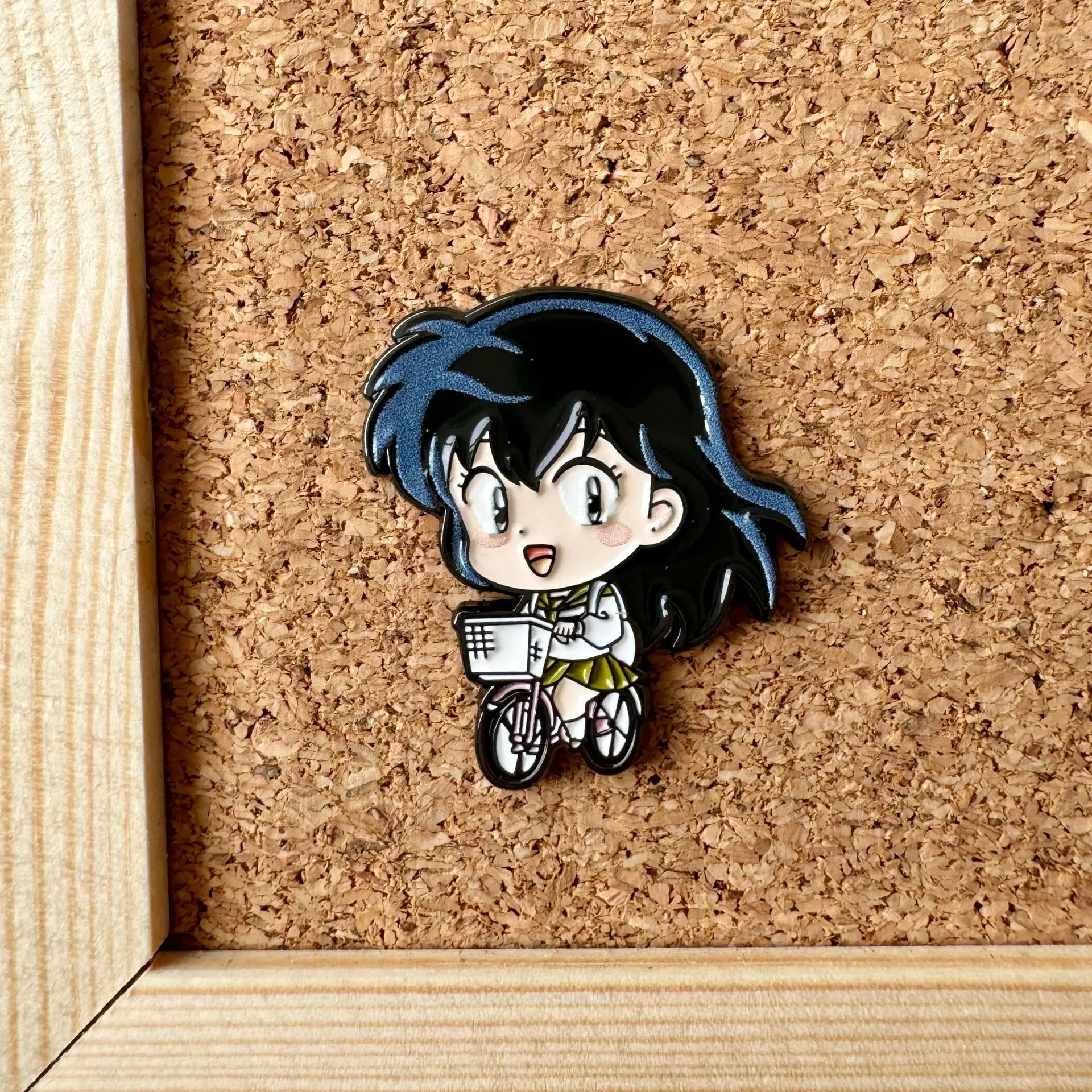 日本のアニメメタルバッジ犬夜叉漫画キャラクタースクールバッグ装飾