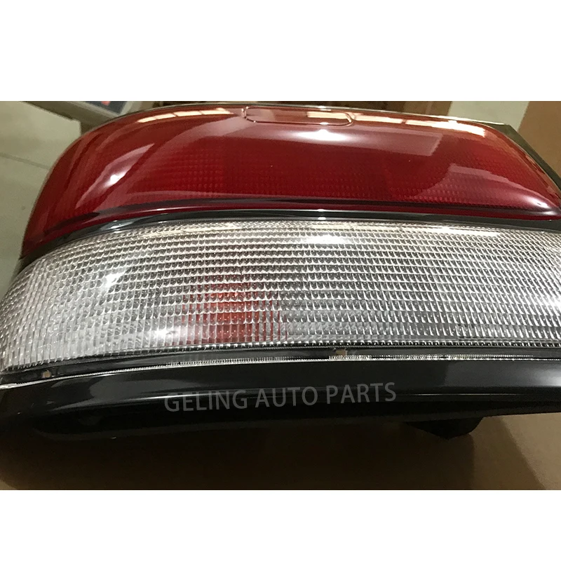 GELING Factory Outlet Tail Light Rear Lamp Assy Taillight With Wire for toyota coaster Bb40 Bb50 Hzb50 1993 - 2006 2003 Bus Van