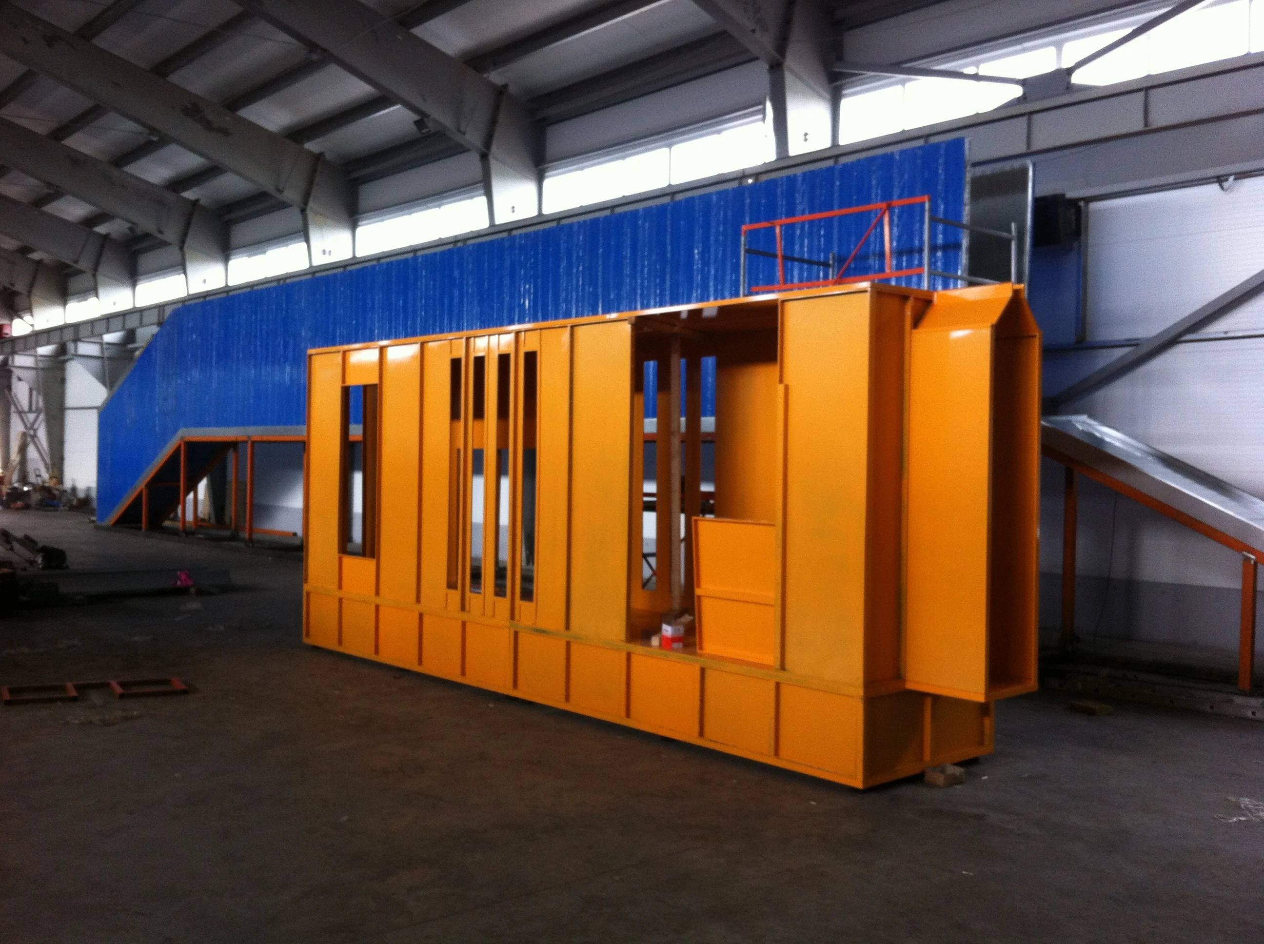 Automatic Powder Coating Line With Spray Tunnel Pretreatment - Buy 